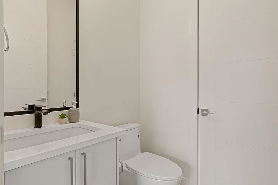2138 Venables Street Vancouver, BC - 10