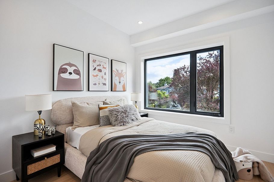 #1 1079 E 14th Avenue Vancouver, BC - 24