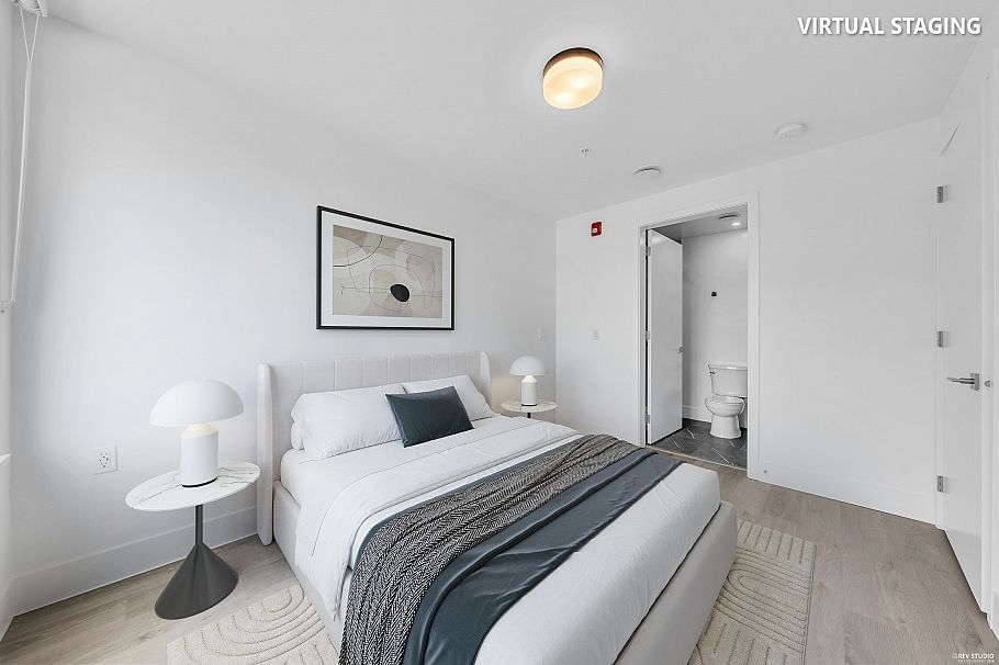 2260 E 1st Avenue Vancouver, BC - 20