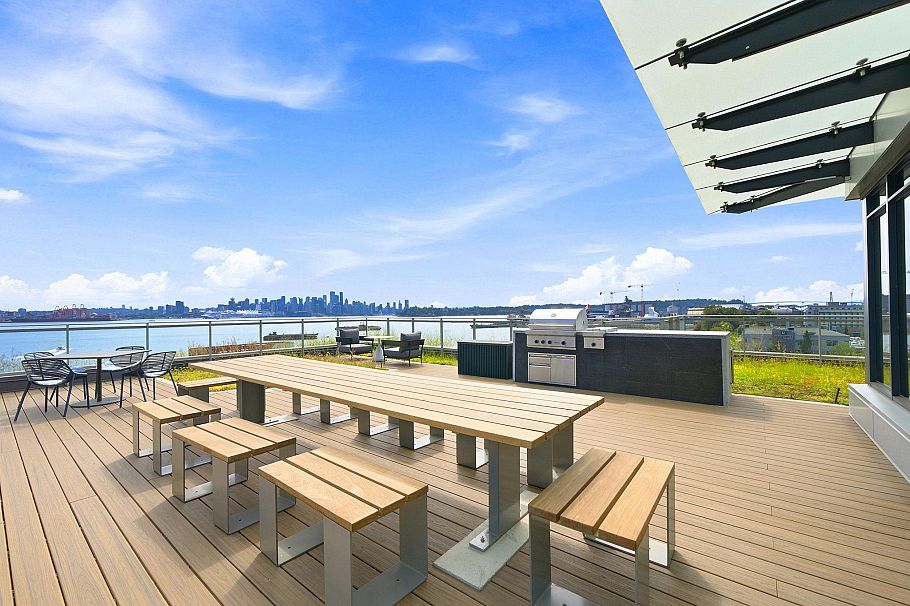 301 785 Harbour Way North Vancouver, BC - 35