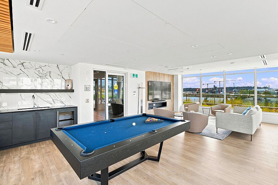 301 785 Harbour Way North Vancouver, BC - 34