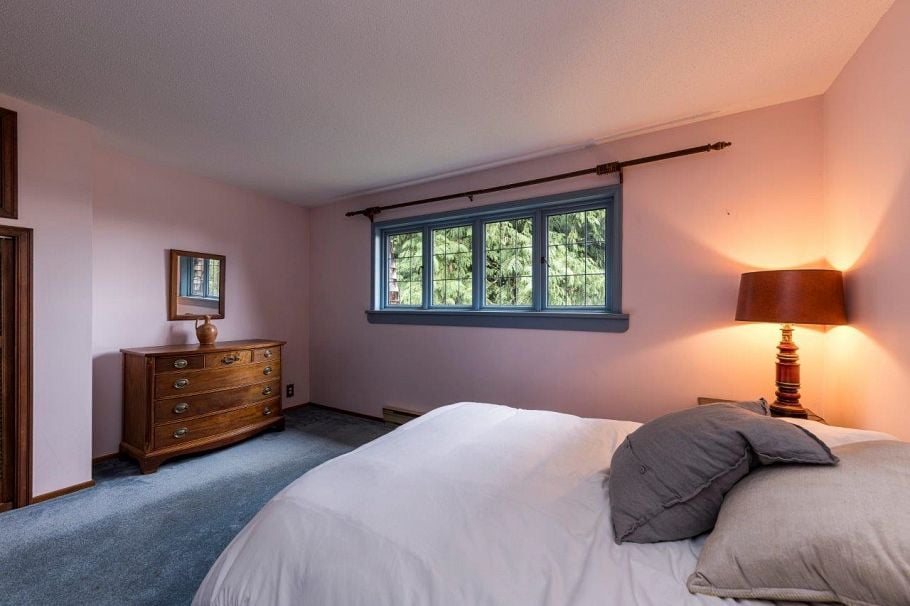 292 E St. James Road North Vancouver, BC - 21