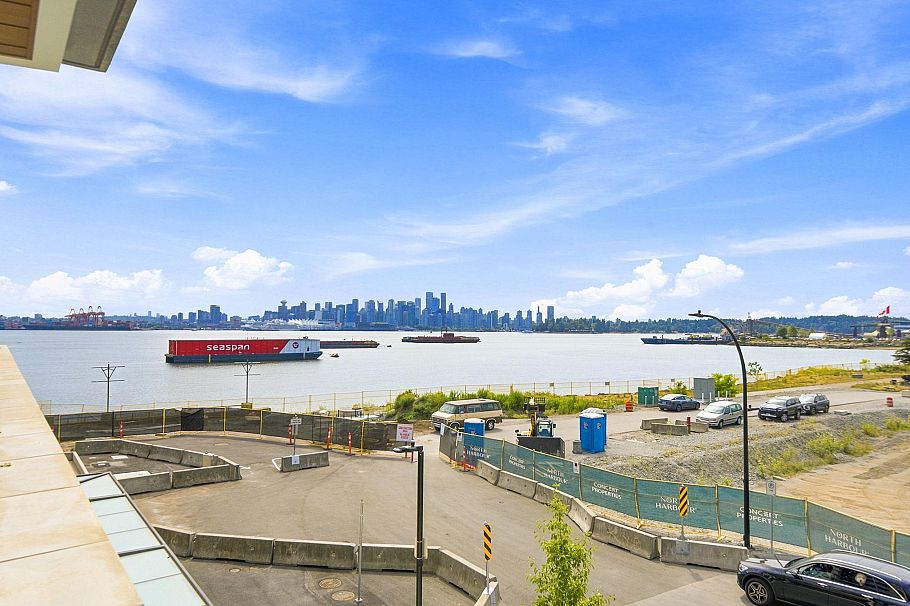 301 785 Harbour Way North Vancouver, BC - 3