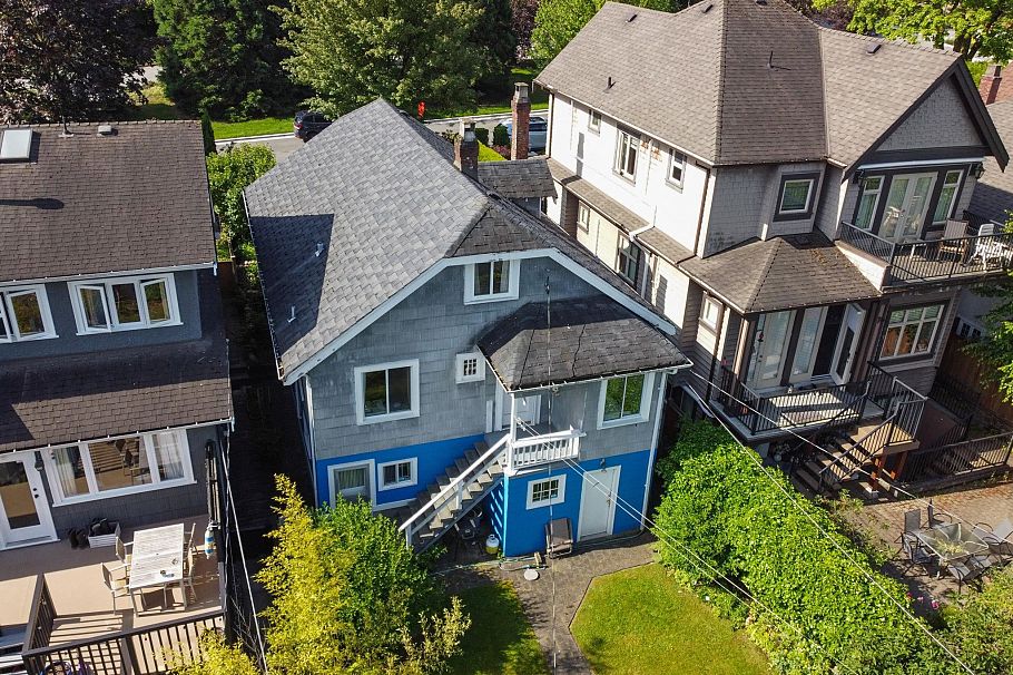 3149 W King Edward Avenue Vancouver, BC - 4