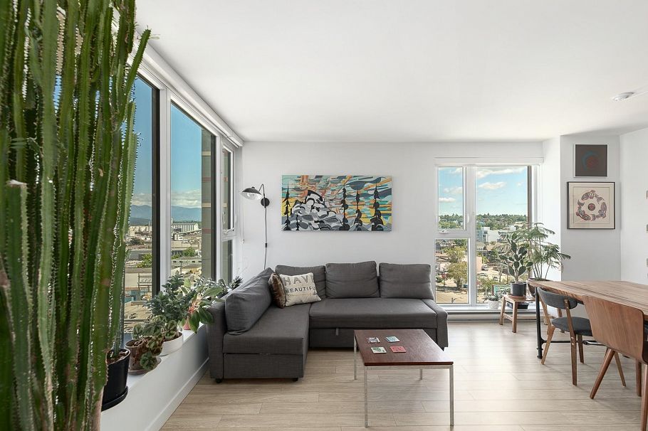 904 983 E Hastings Street Vancouver, BC - 2