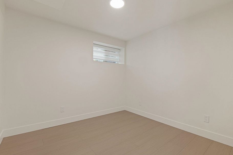 2138 Venables Street Vancouver, BC - 34