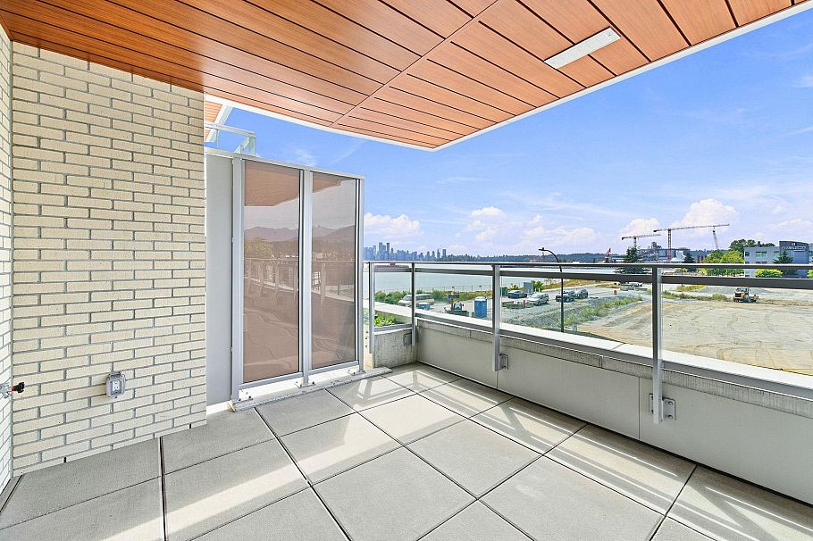 301 785 Harbour Way North Vancouver, BC - 13