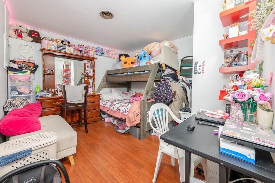 5655 Lancaster Street Vancouver, BC - 27