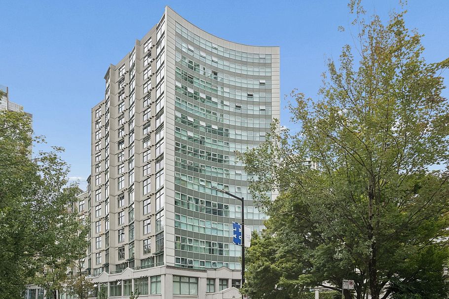 B408 1331 Homer Street Vancouver, BC - 35