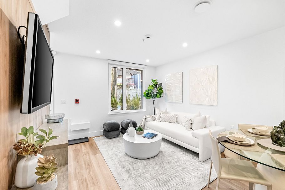 153 2230 E 1st Avenue Vancouver, BC - 4