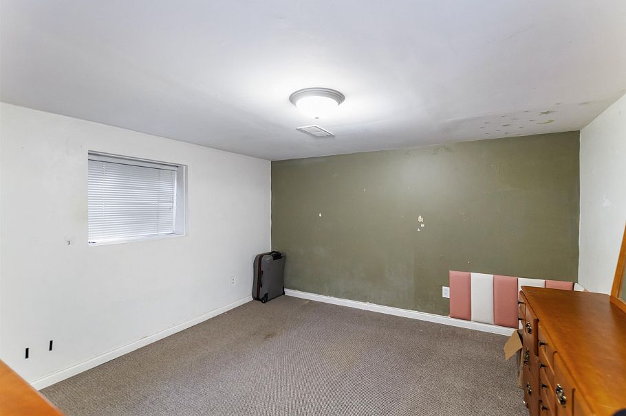 136 E 45th Avenue Vancouver, BC - 17