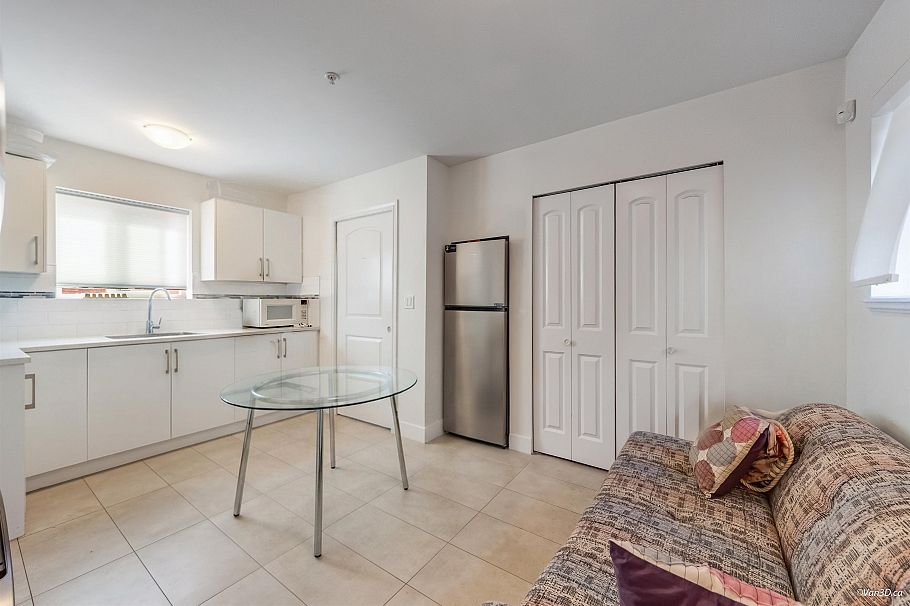 621 E 65th Avenue Vancouver, BC - 27