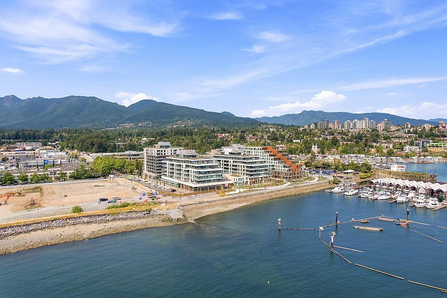 301 785 Harbour Way North Vancouver, BC - 1