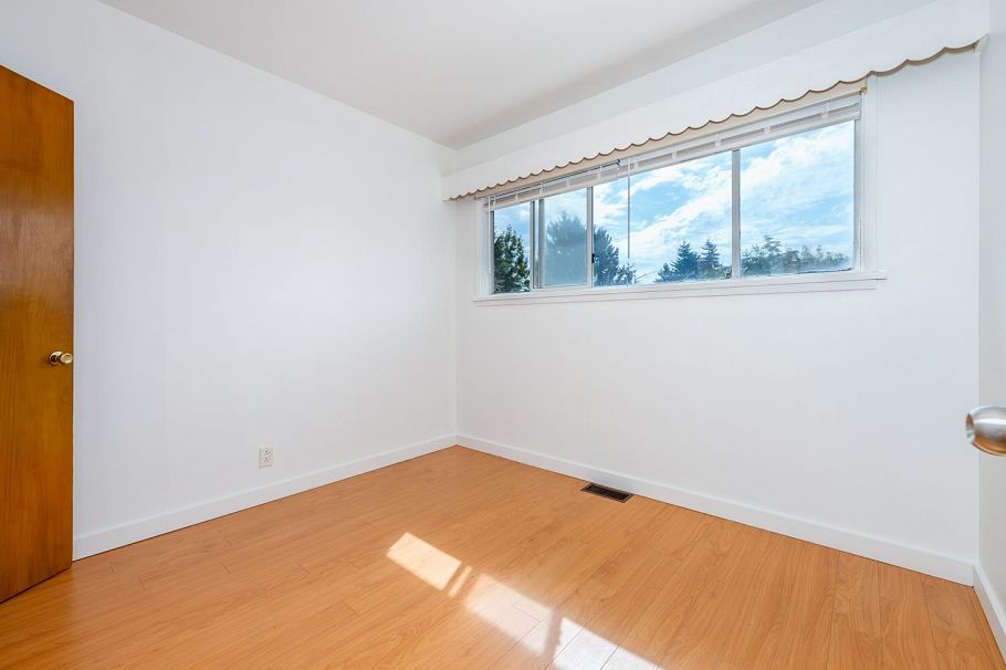 5655 Lancaster Street Vancouver, BC - 17