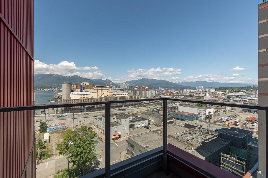 904 983 E Hastings Street Vancouver, BC - 23