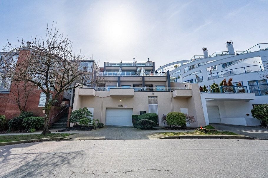 201 1024 W 7th Avenue Vancouver, BC - 27