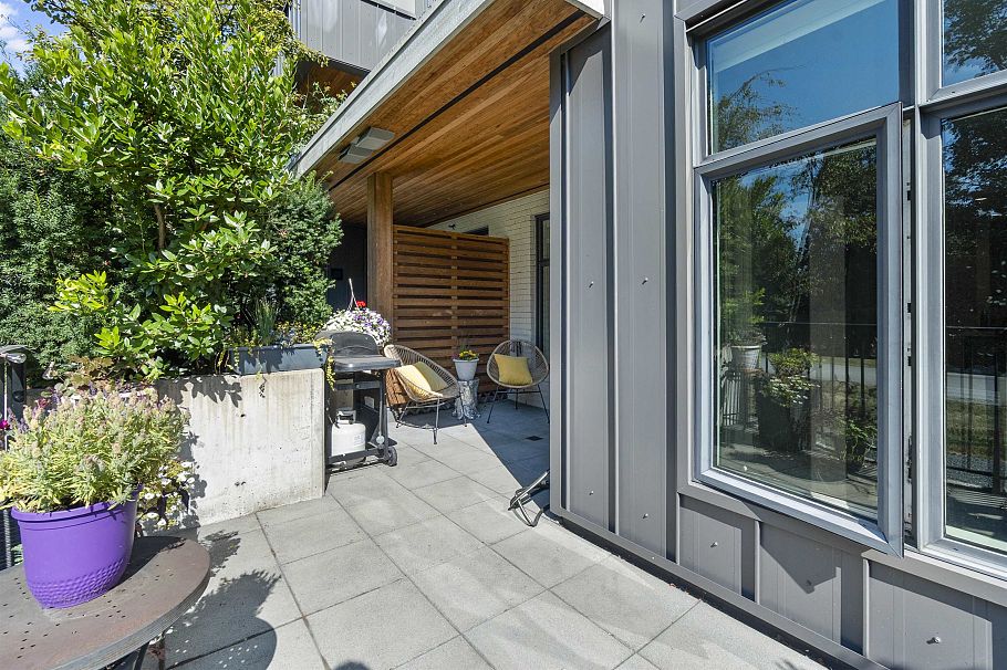 113 747 E 3rd Street North Vancouver, BC - 31