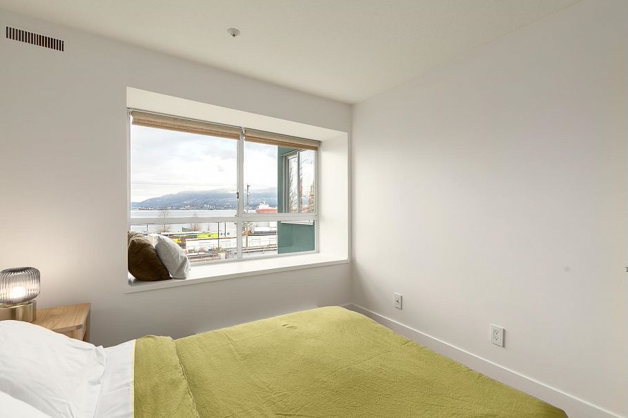 207 2211 Wall Street Vancouver, BC - 15