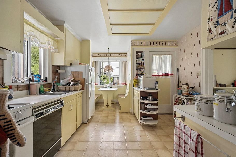 3149 W King Edward Avenue Vancouver, BC - 7