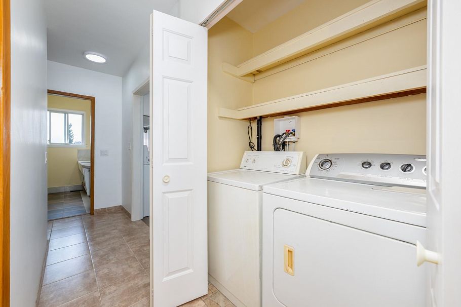5655 Lancaster Street Vancouver, BC - 20