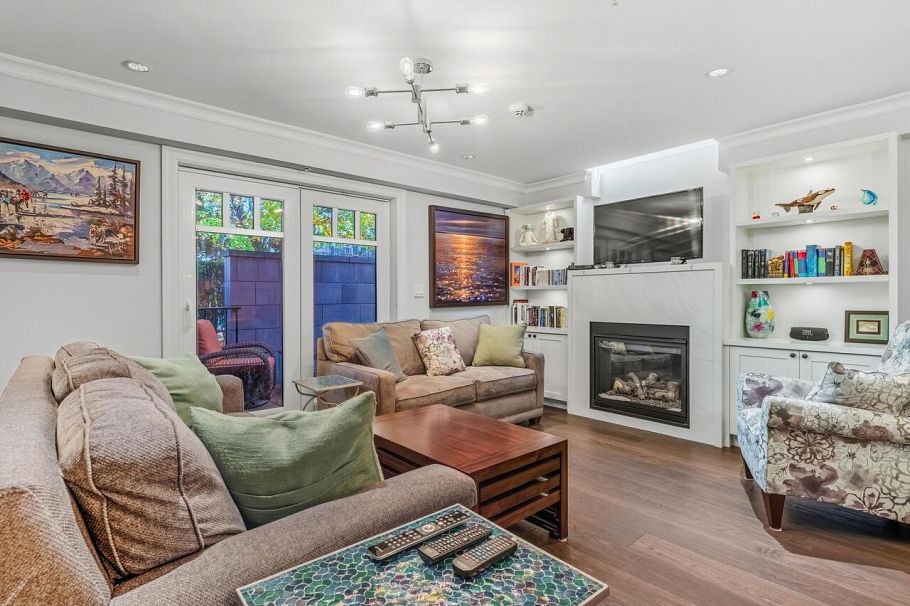 100 656 W 13th Avenue Vancouver, BC - 9