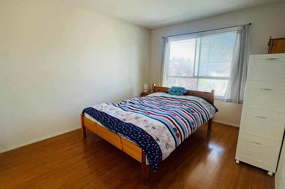 302 2288 Newport Avenue Vancouver, BC - 11