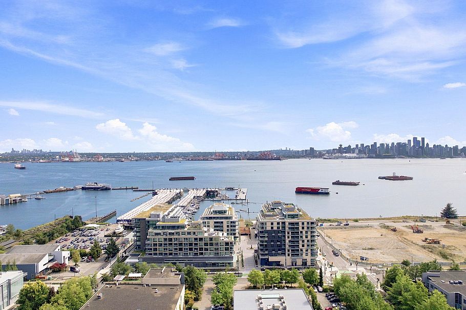 301 785 Harbour Way North Vancouver, BC - 40