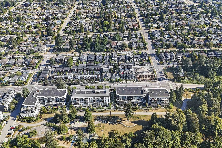 113 747 E 3rd Street North Vancouver, BC - 35