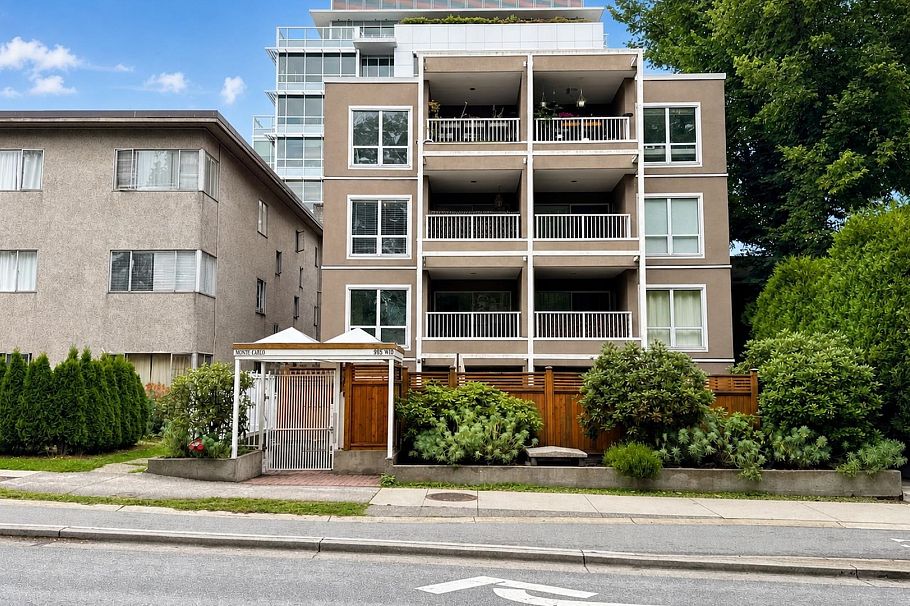 103 985 W 10th Avenue Vancouver, BC - 12