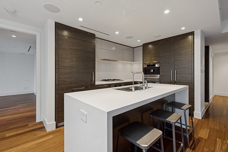 2702 667 Howe Street Vancouver, BC - 9