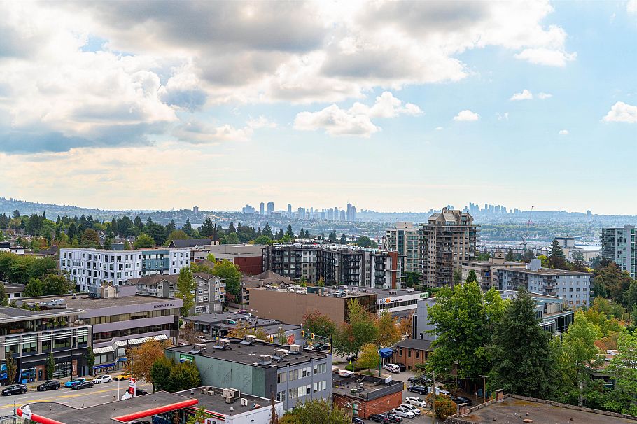 1503 158 W 13th Street North Vancouver, BC - 2