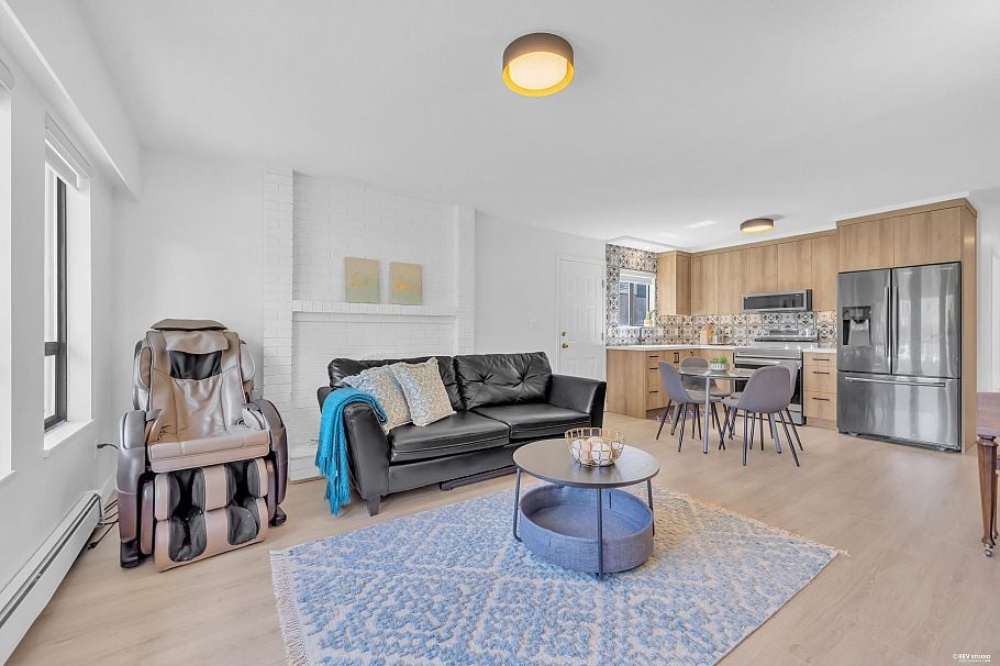 6939 Dumfries Street Vancouver, BC - 3