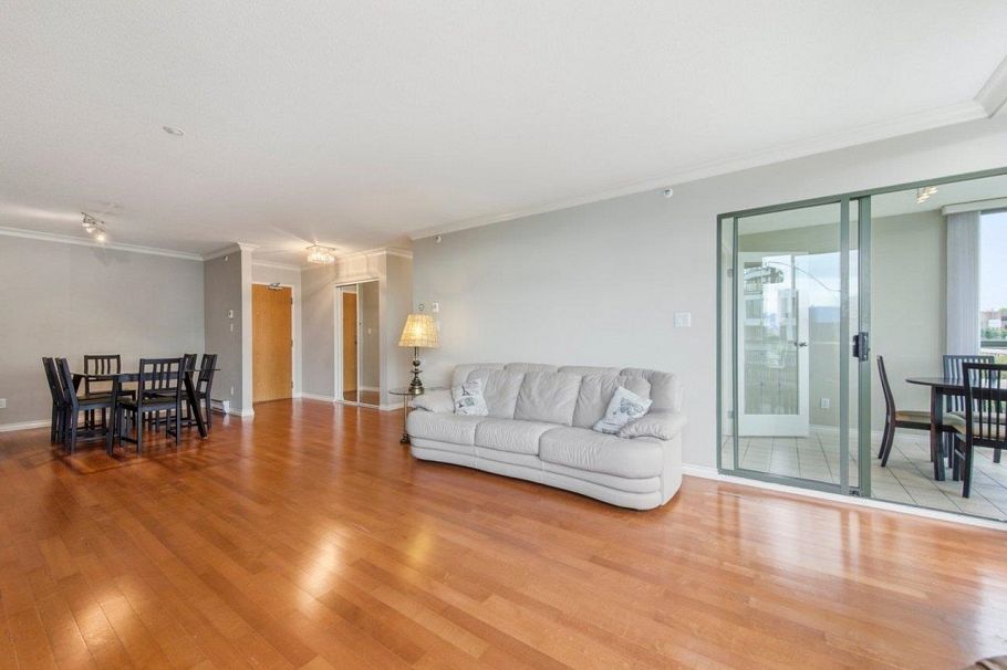 701 2288 Pine Street Vancouver, BC - 9