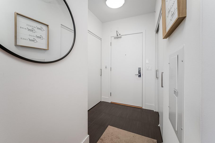 1503 158 W 13th Street North Vancouver, BC - 15