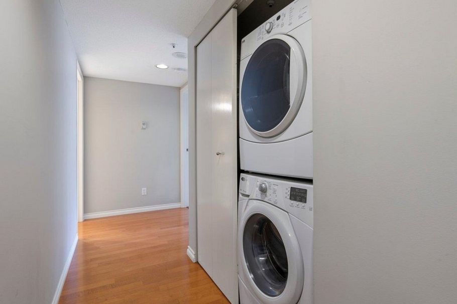 701 2288 Pine Street Vancouver, BC - 19