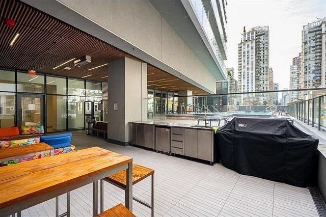 1711 777 Richards Street West Vancouver, BC - 31