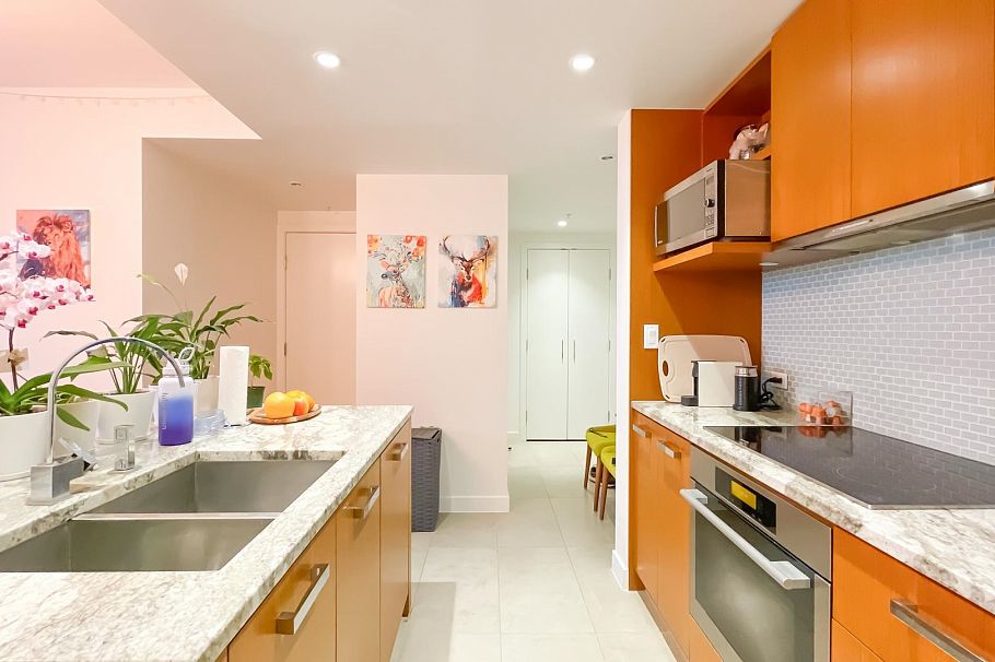 2301 1028 Barclay Street Vancouver, BC - 11