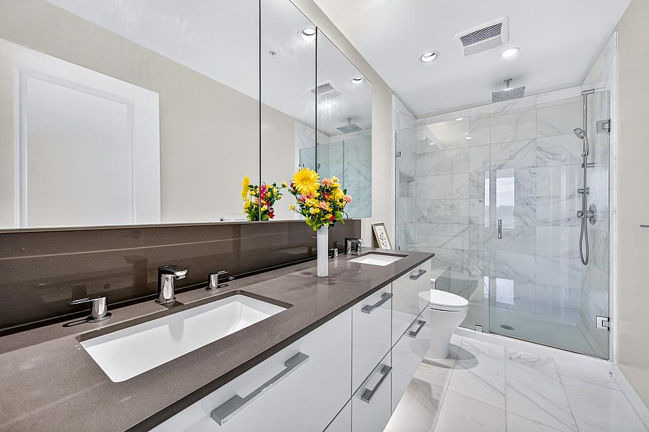1302 3487 Binning Road Vancouver, BC - 28