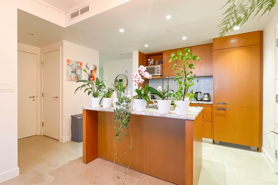 2301 1028 Barclay Street Vancouver, BC - 10