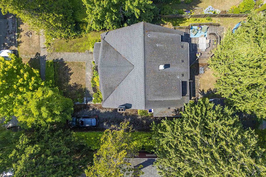 4655 W 6th Avenue Vancouver, BC - 32