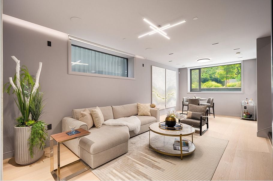 1 3349 W 27th Avenue Vancouver, BC - 29