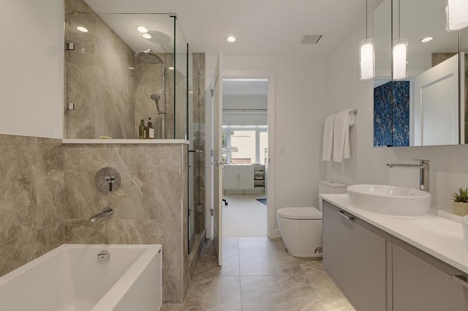 20 1960 Glenaire Drive North Vancouver, BC - 17