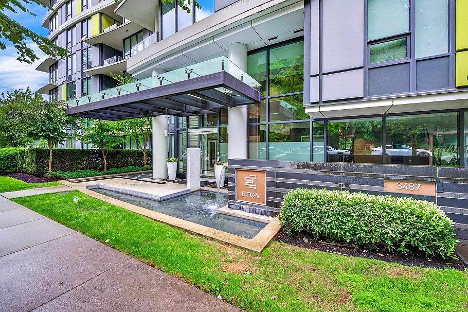 1302 3487 Binning Road Vancouver, BC - 2