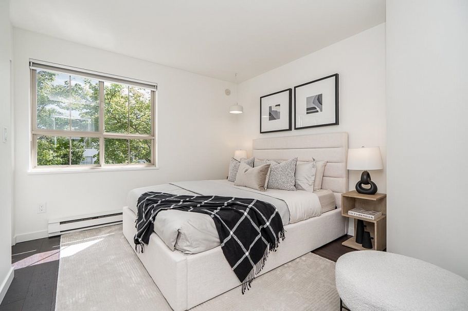 26 2375 W Broadway Vancouver, BC - 21