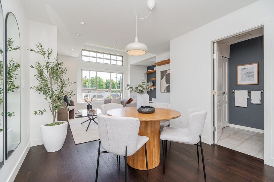 26 2375 W Broadway Vancouver, BC - 1