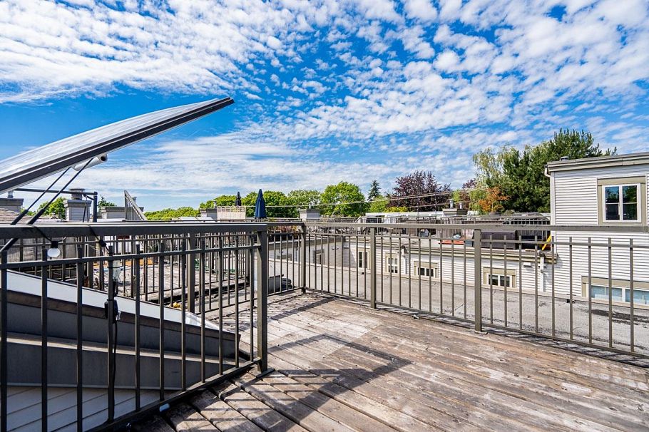 26 2375 W Broadway Vancouver, BC - 29