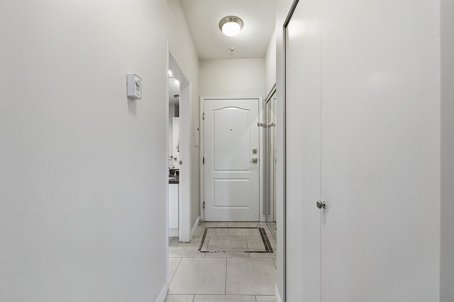 105 5735 Hampton Place Vancouver, BC - 13