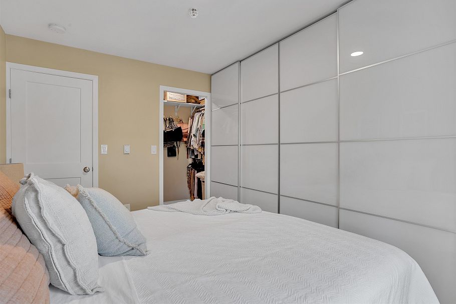 315 2020 W 8th Avenue Vancouver, BC - 15
