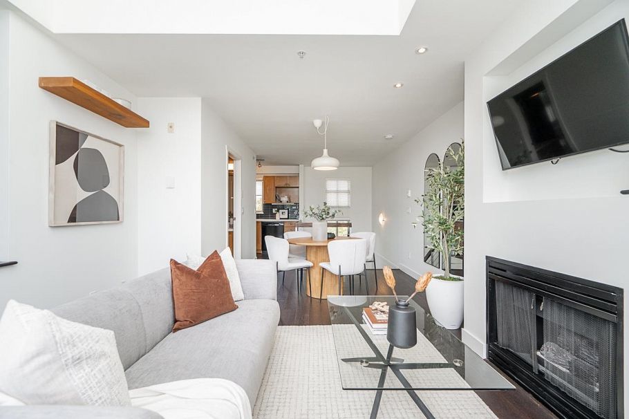 26 2375 W Broadway Vancouver, BC - 8