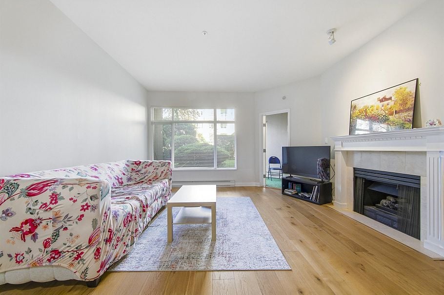 105 5735 Hampton Place Vancouver, BC - 4